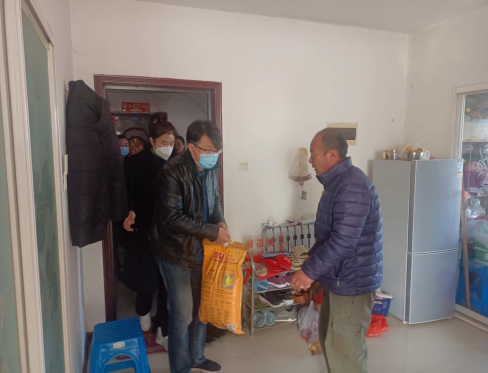 ����˾��֧����֯��Ա�������� ��չЧ��Ⱥ���˶�